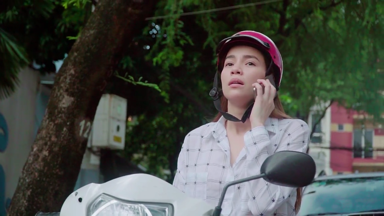 Gái quê Hồ Ngọc Hà bỗng bắt được vàng, trở thành con át chủ bài trong cuộc chiến showbiz